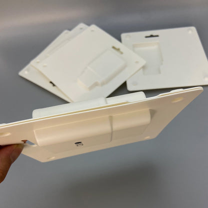 Smart Plug Sustainable Molded Pulp Packaging