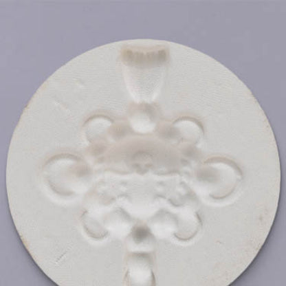 Embossing Chinese Knot Paper Tray